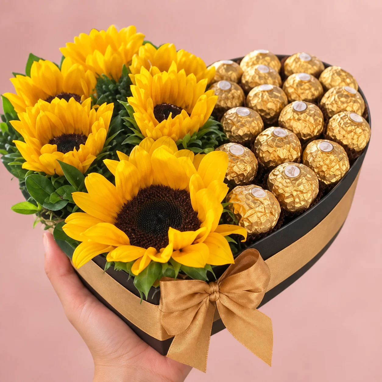 Caja corazón con girasoles y Ferrero Rocher